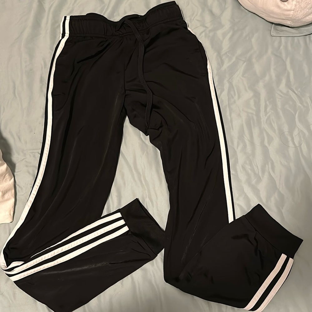 Adidas sweatpants